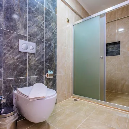 Hotel Lilly 4*